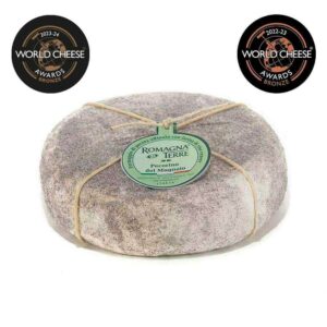 Formaggio di pecora affinato con farina di riso Venere prodotto in Italia senza coloranti nè conservanti